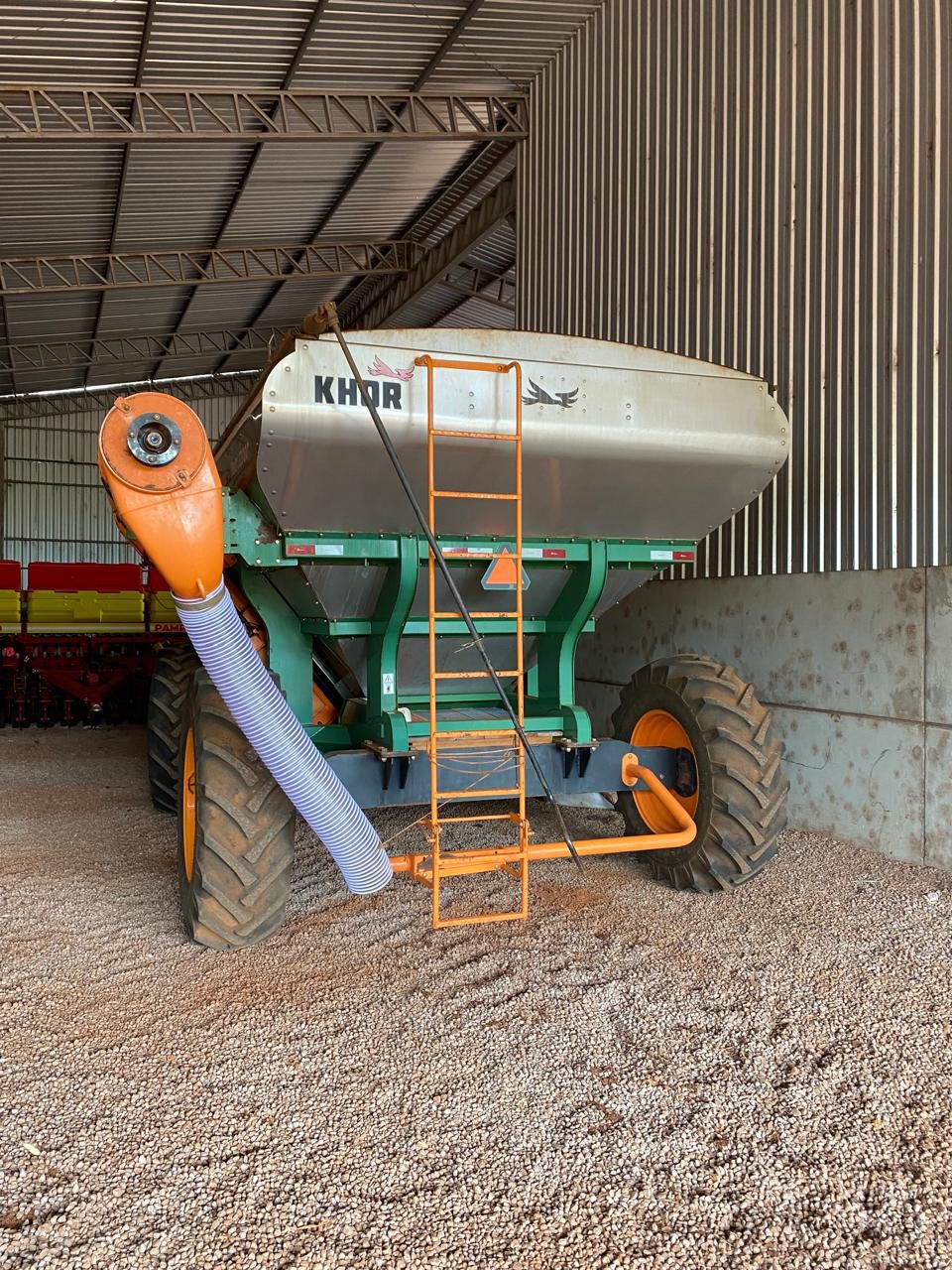 WhatsApp-Image-2025-10-21-at-08.06.20