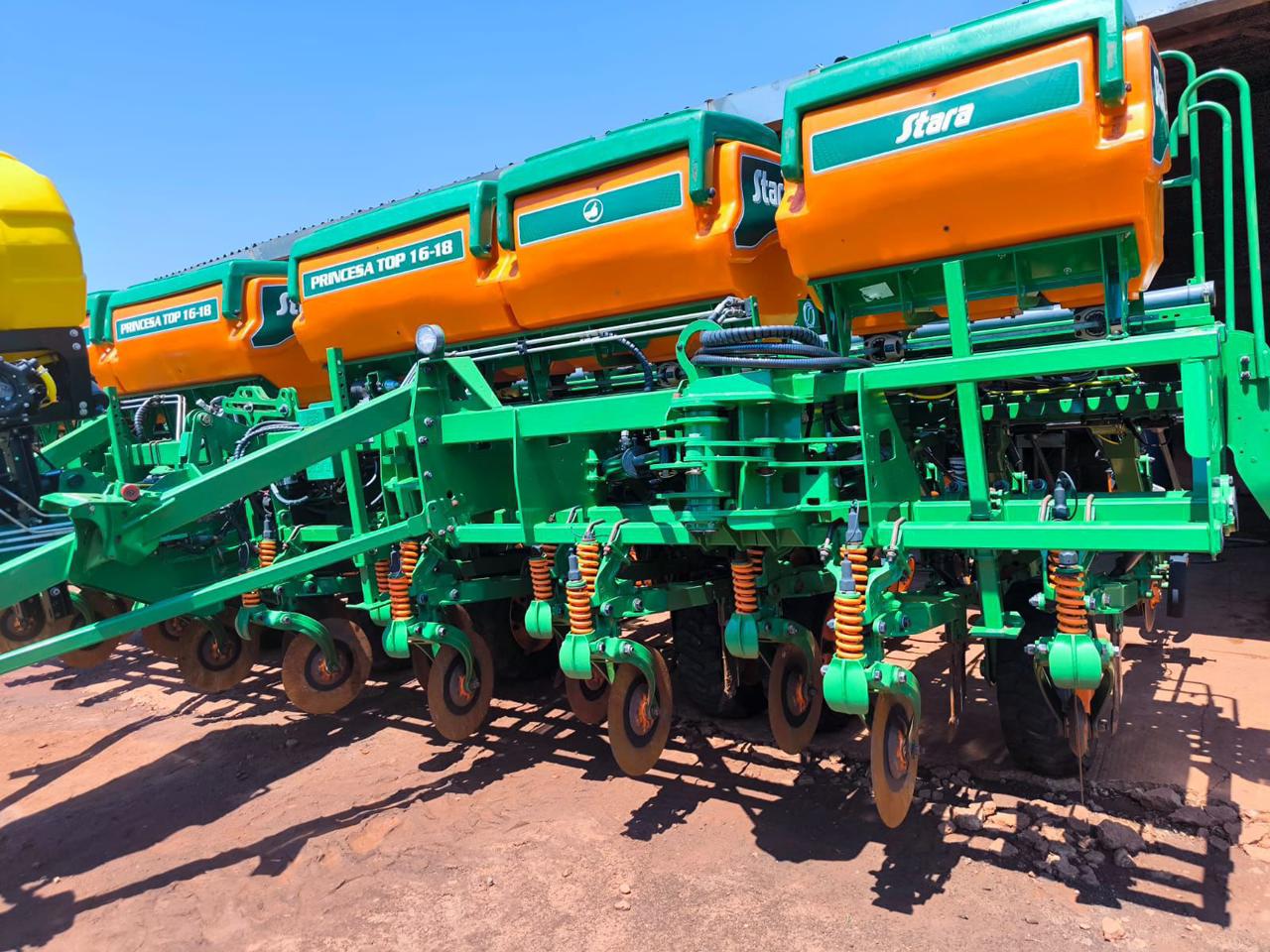 WhatsApp-Image-2026-03-06-at-16.32.11